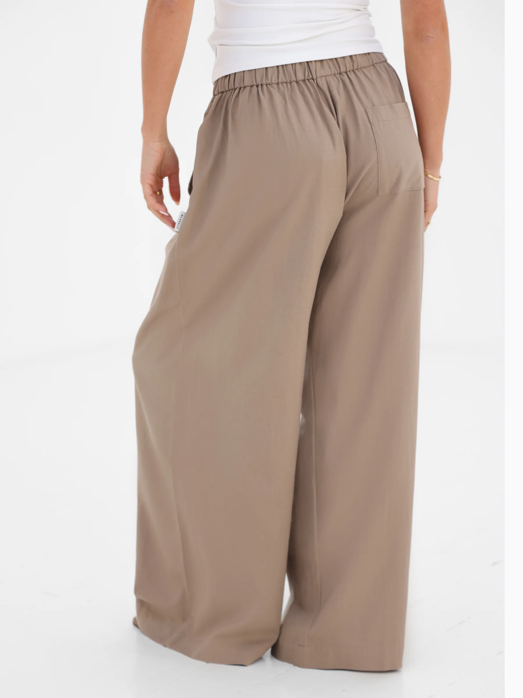 Alessia Linen Trousers - Tan - Image 6
