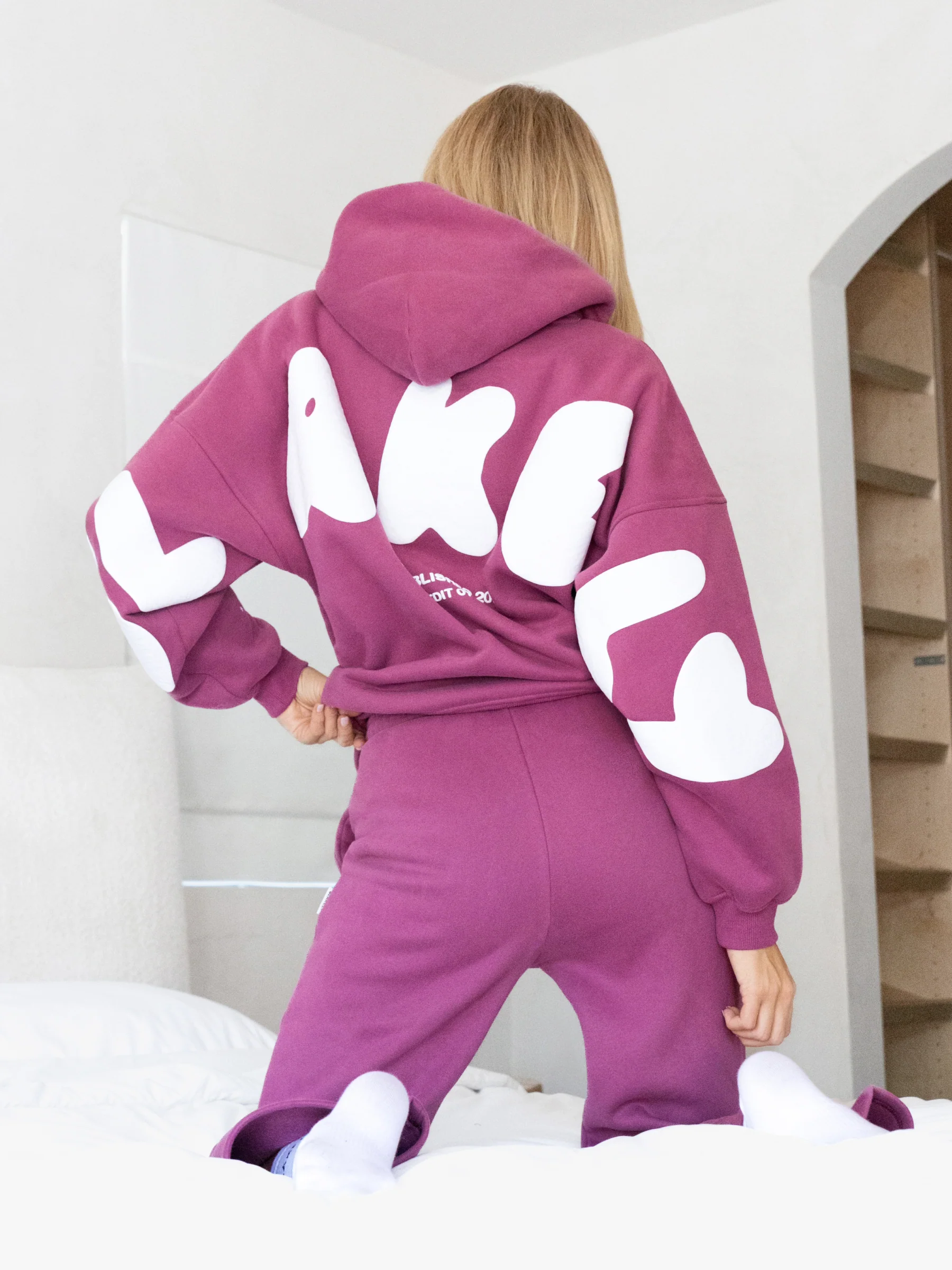 Cloud Isabel Oversized Hoodie - Mulberry - Image 3