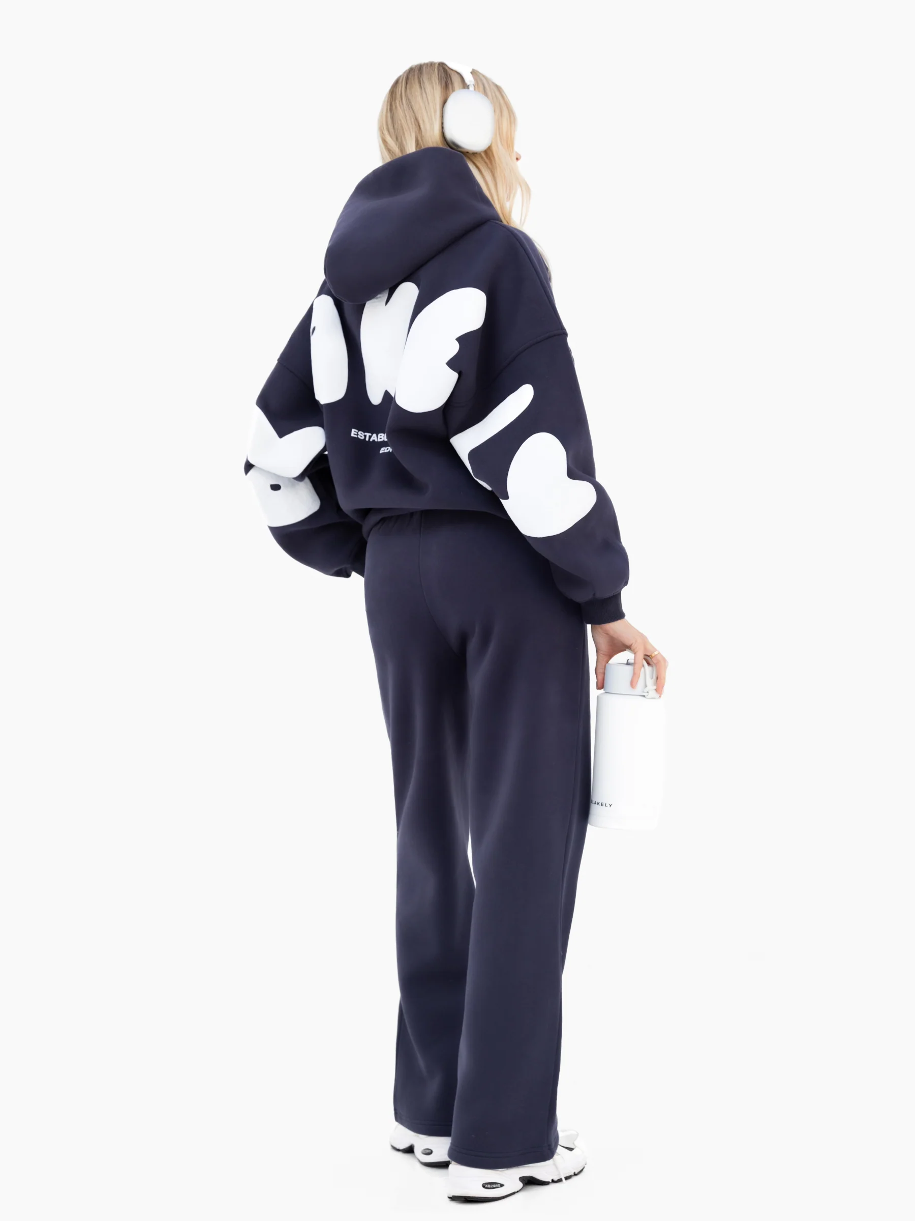Cloud Isabel Oversized Hoodie - True Navy - Image 3