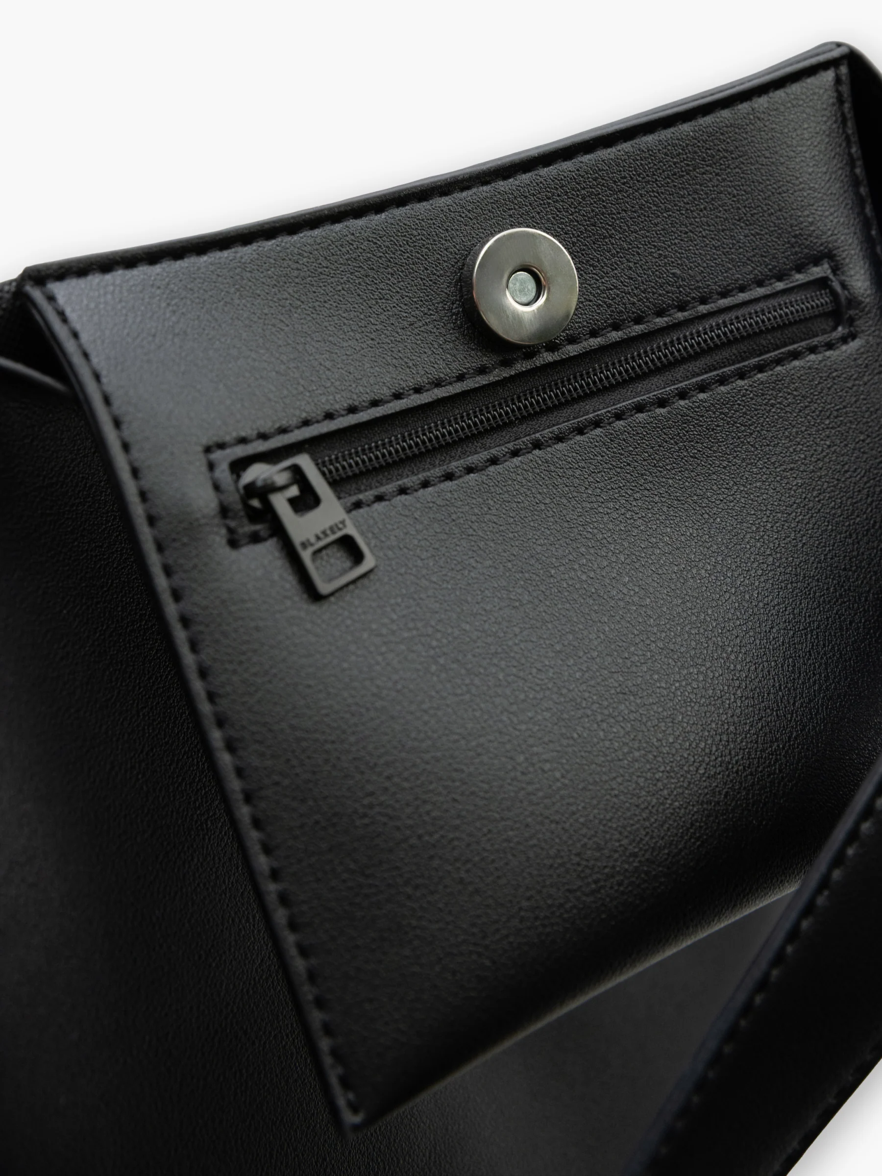 Blakely Clutch Bag - Black - Image 3