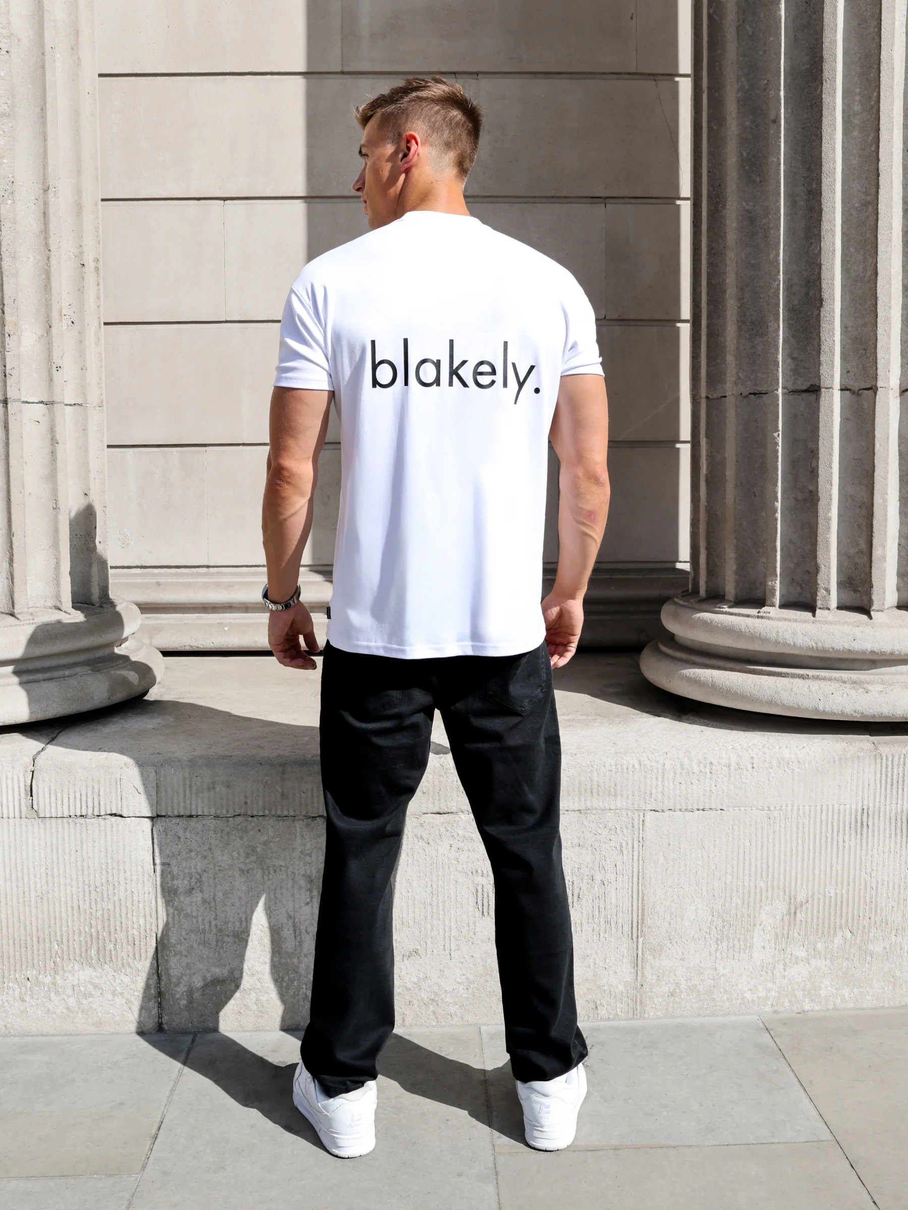 Enzo Relaxed T-Shirt - White & Black - Image 3