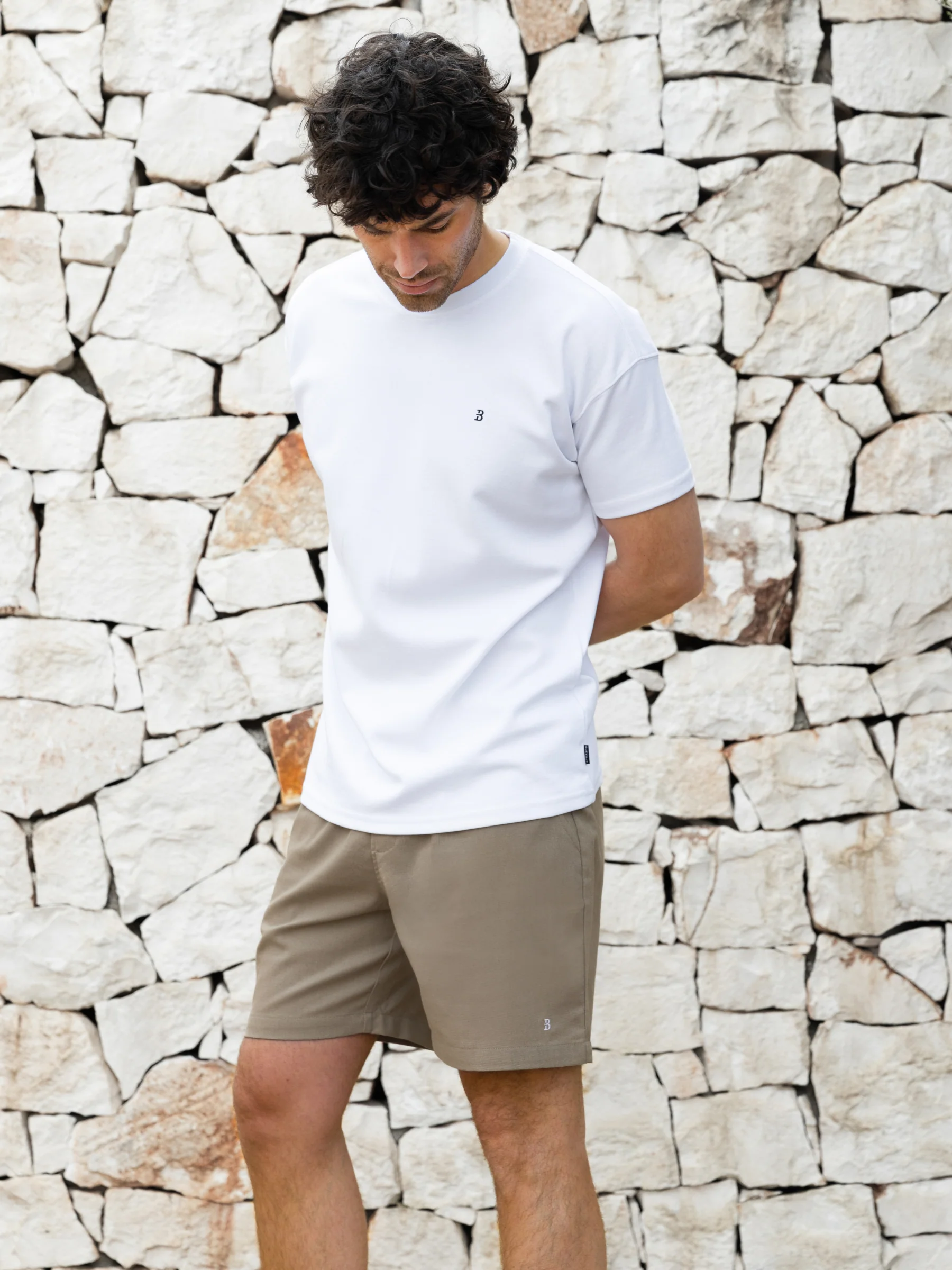 Freddie Relaxed Linen Shorts - Brown - Image 4