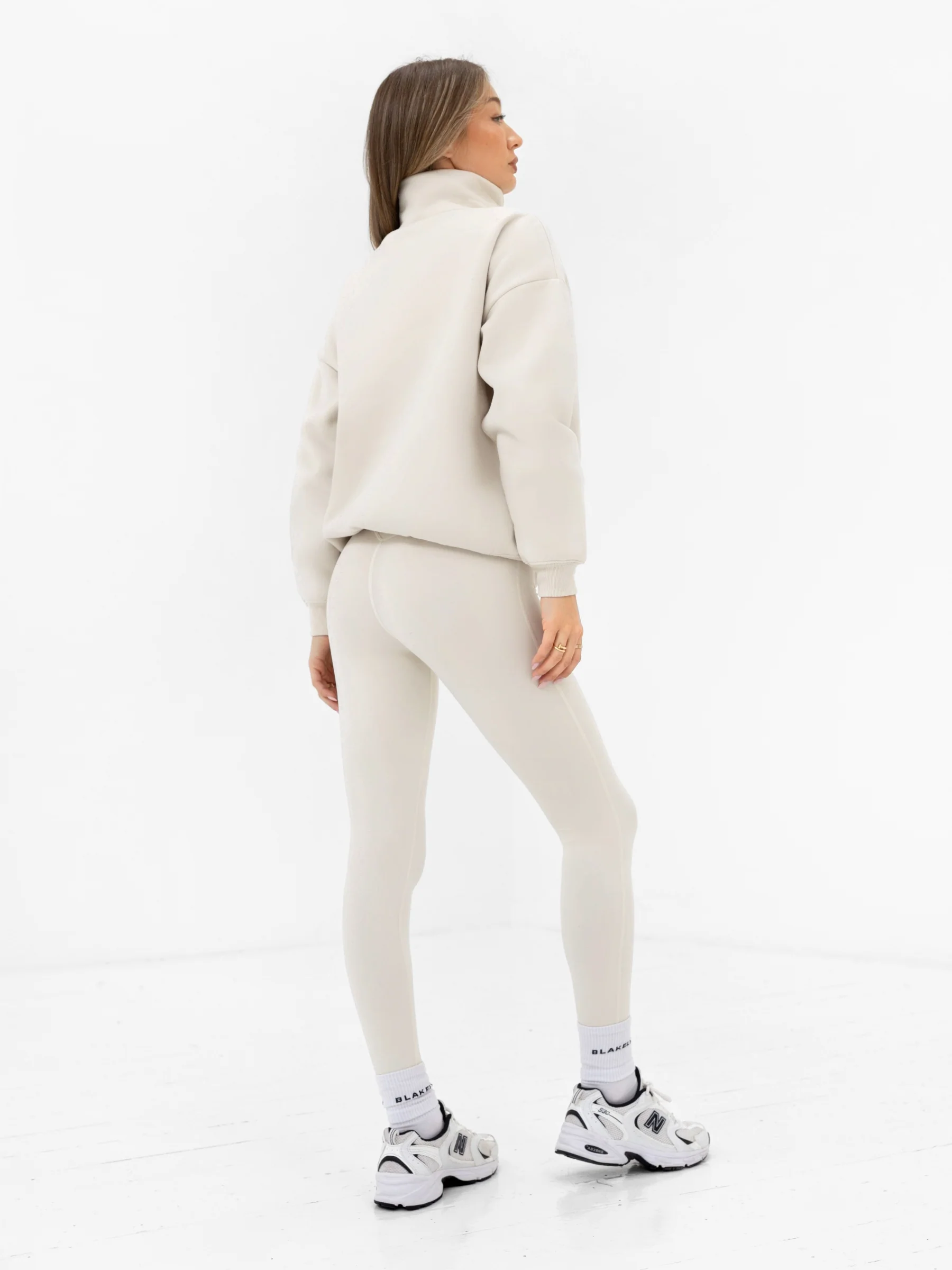 Heritage 1/4 Zip Jumper - Chalk & True Navy - Image 4