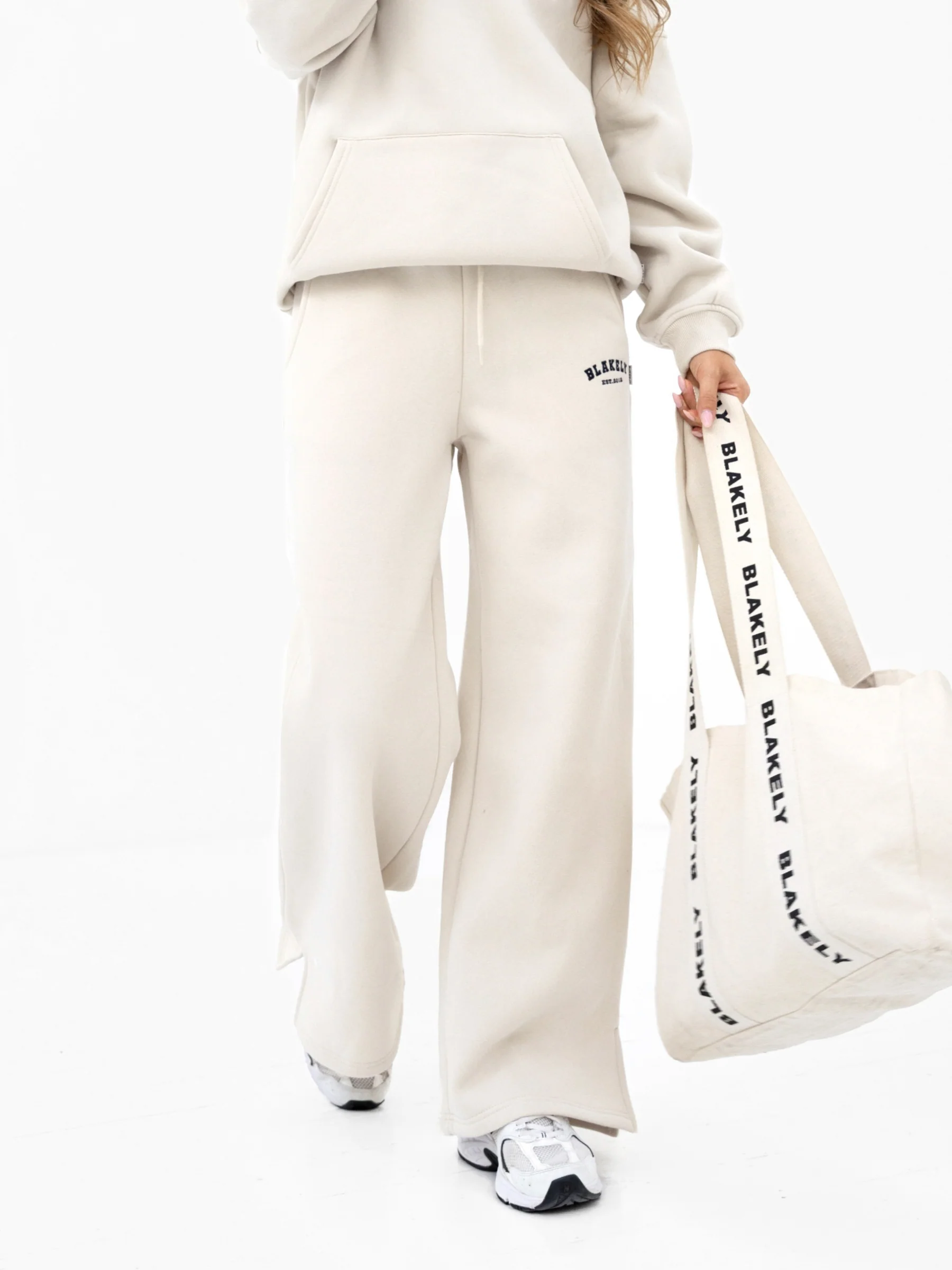 Heritage Wide Leg Sweatpants - Chalk - Image 6