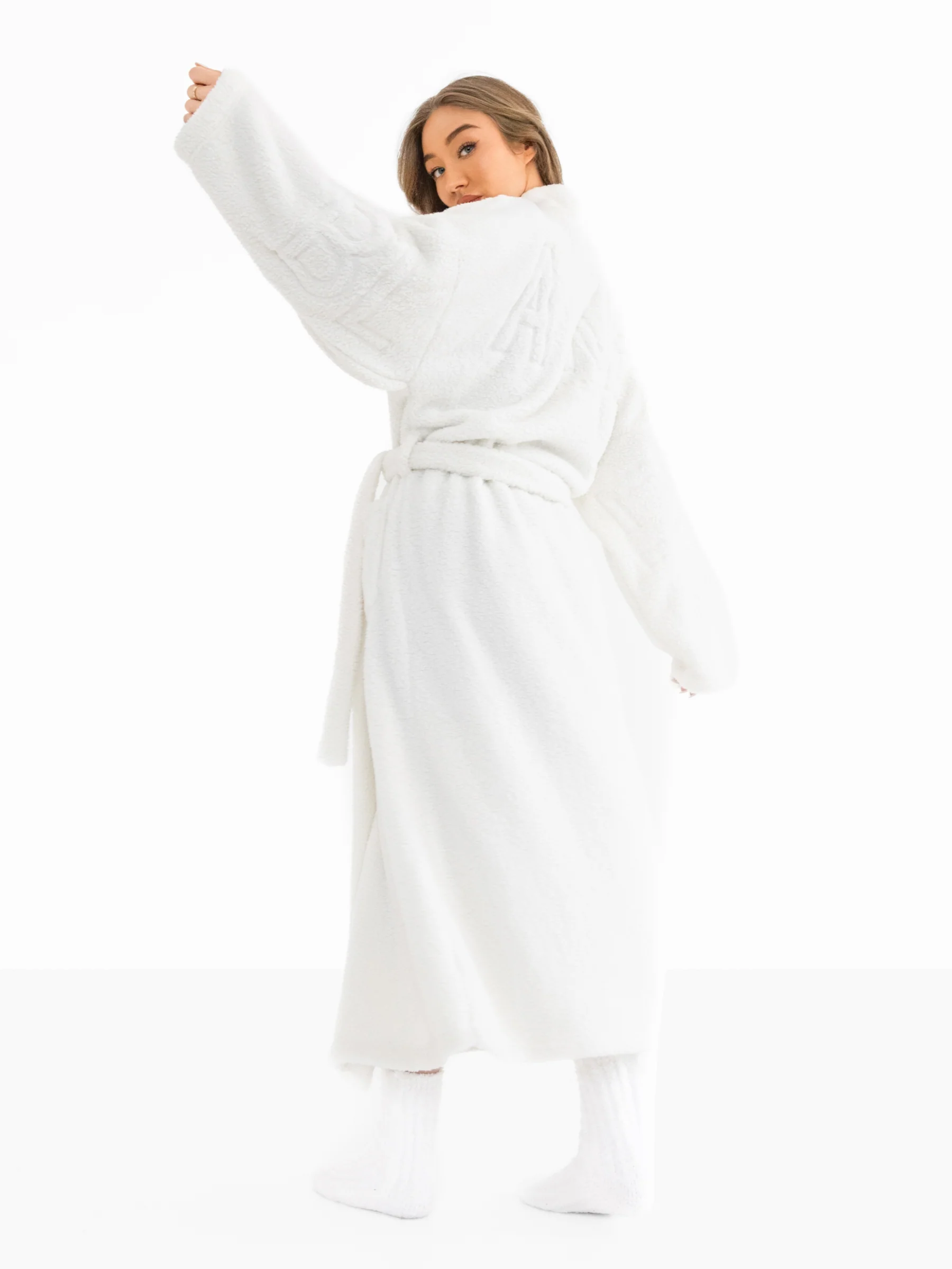 Isabel Embroidered Dressing Gown - White - Image 4