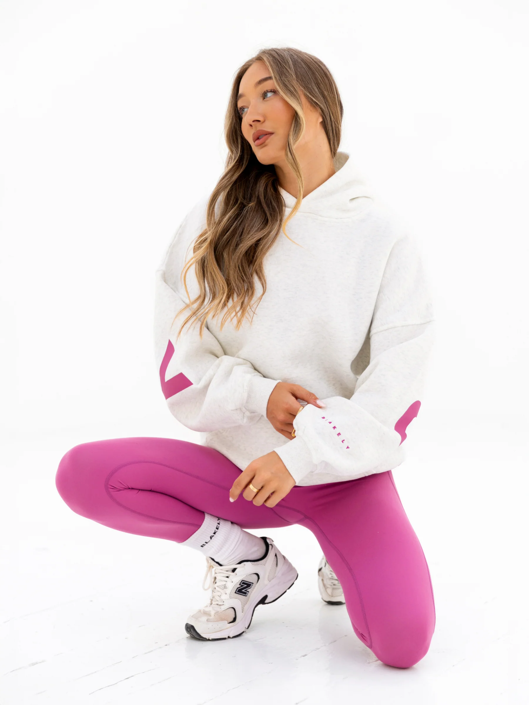 Isabel Oversized Hoodie - Marl White & Pink - Image 4