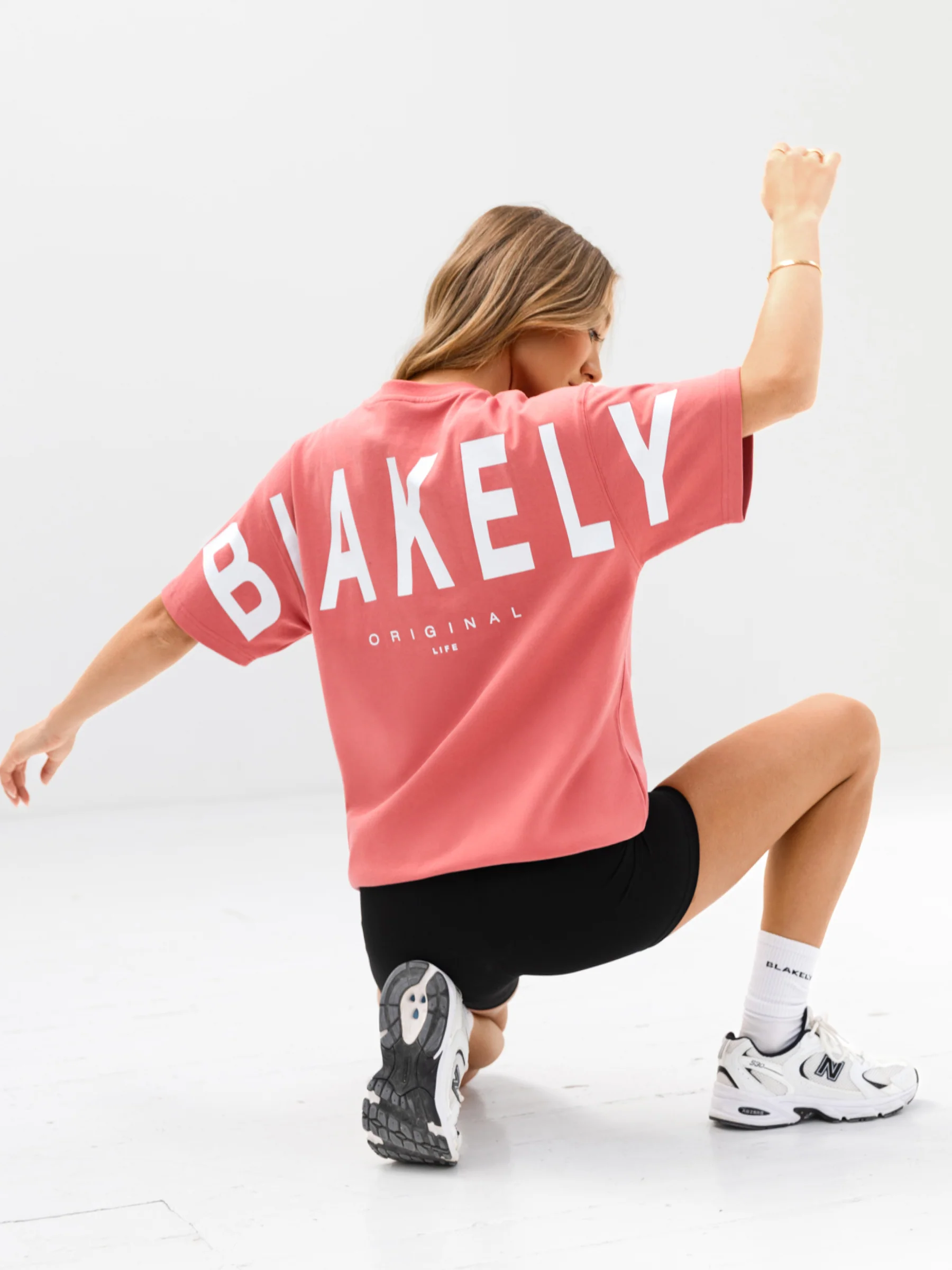 Isabel Oversized T-Shirt - Sunrise Coral - Image 6