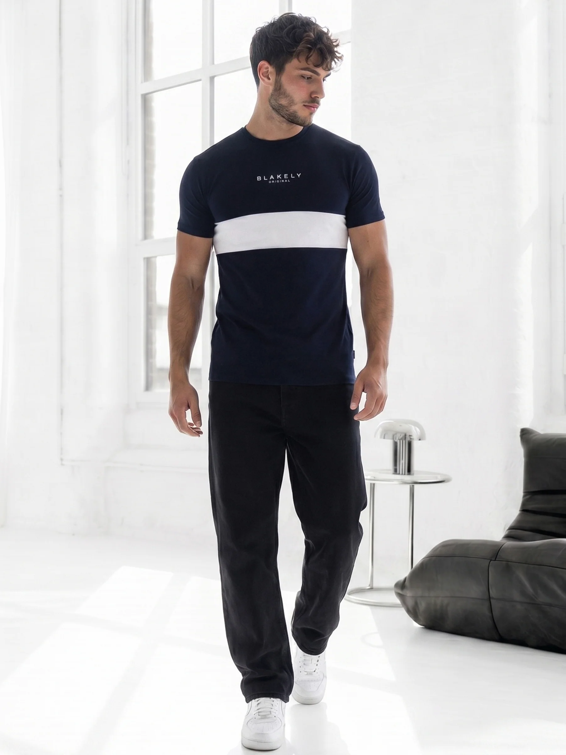 Javea T-Shirt - Navy - Image 5