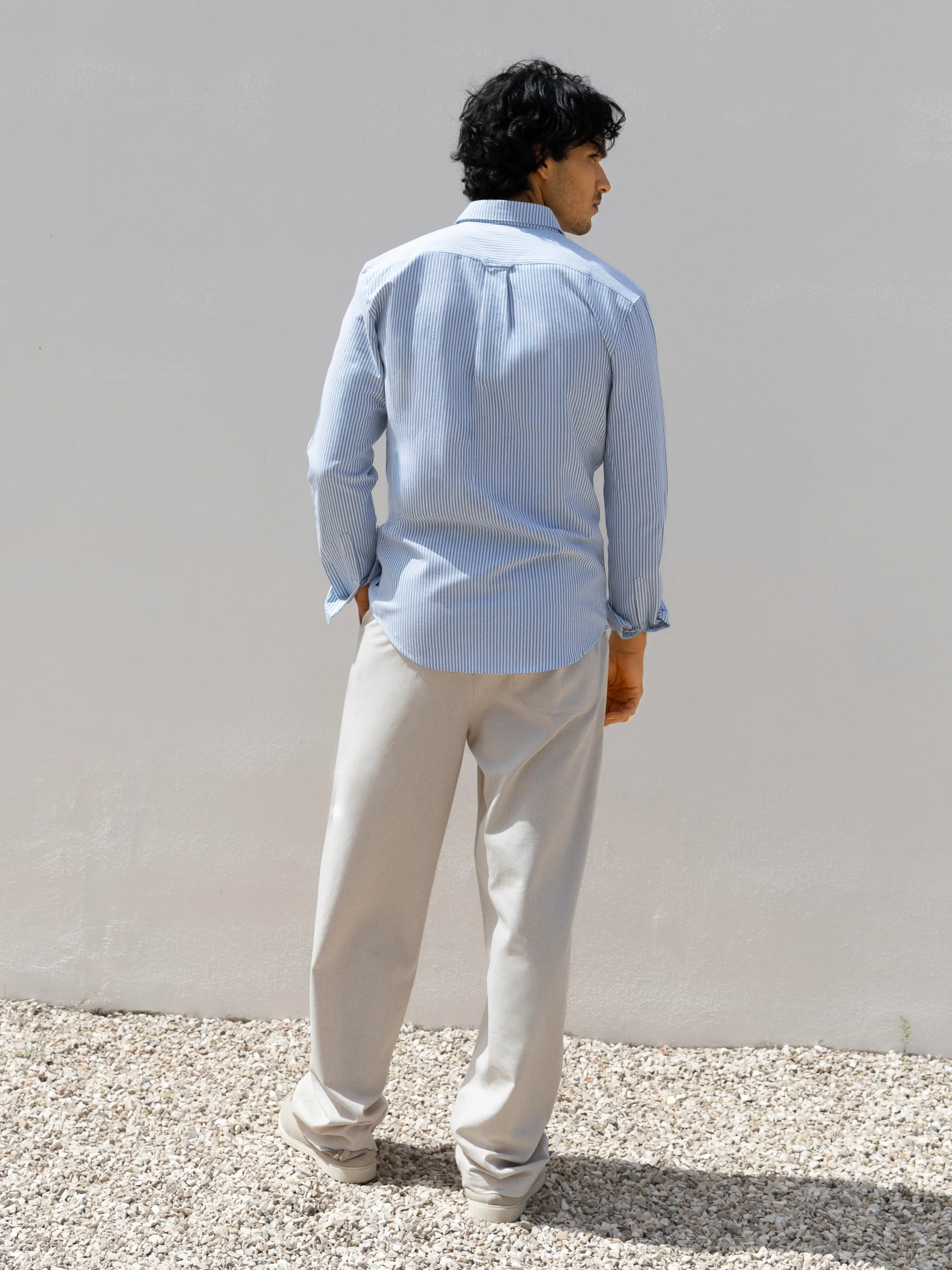 Jude Relaxed Linen Trousers - Light Beige - Image 4