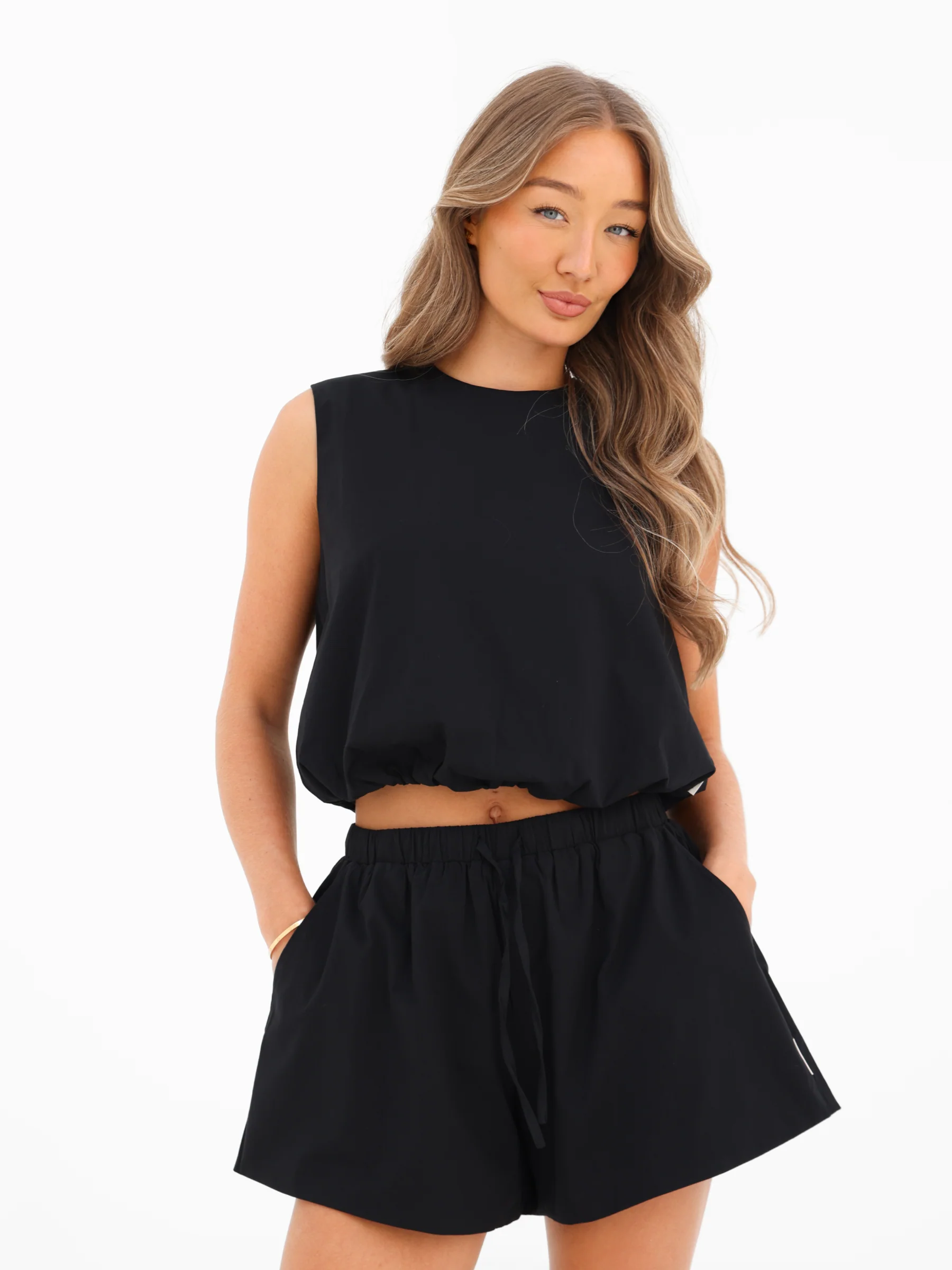 Kaia Bubble Hem Poplin Top - Black - Image 4