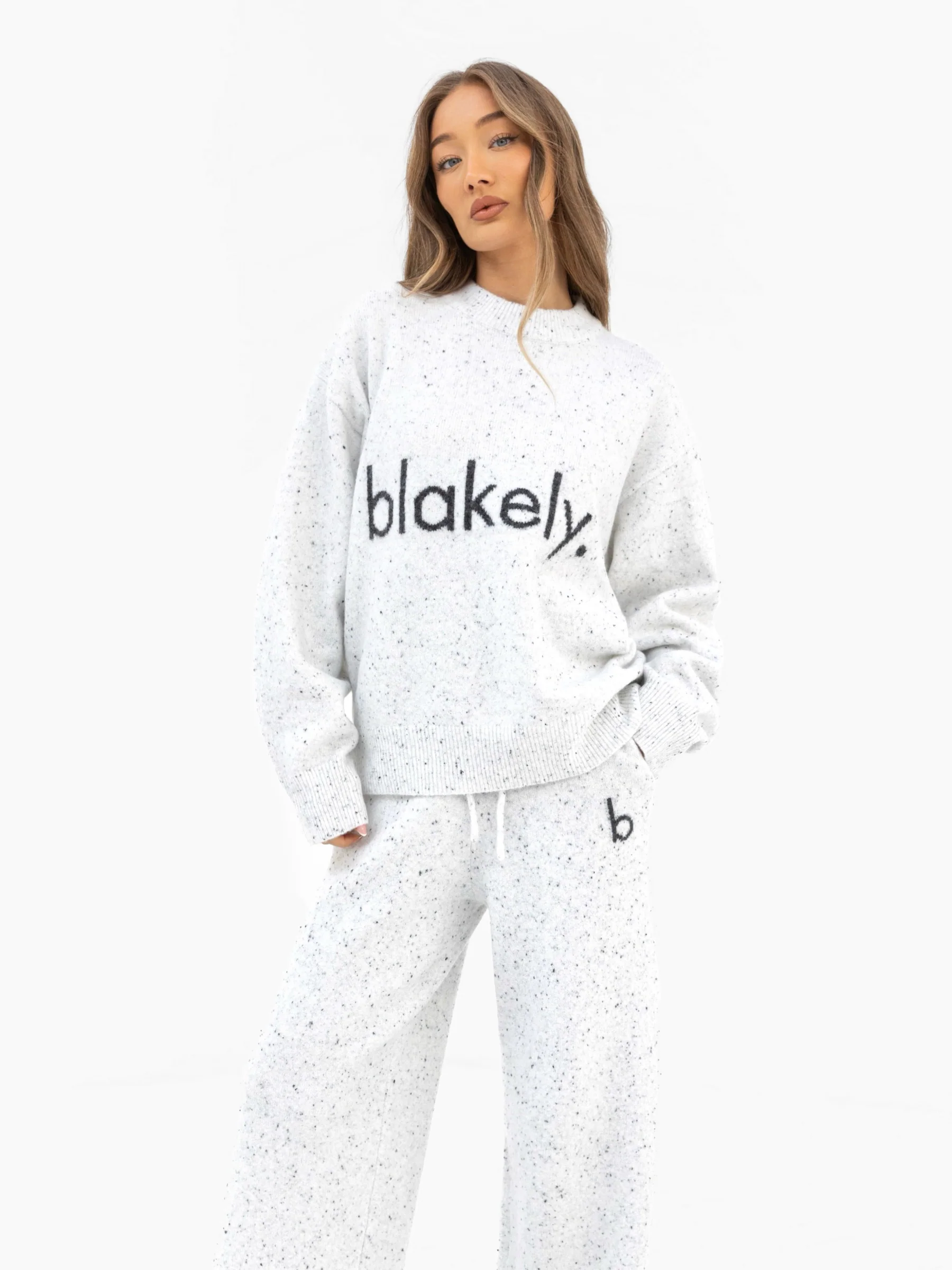Mabel Oversized Knitted Jumper - Light Grey - Image 5