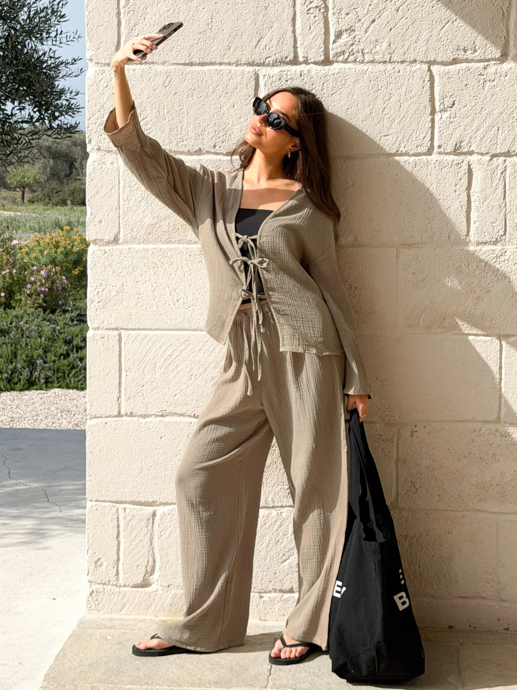 Mila Wide Leg Trousers - Taupe - Image 6