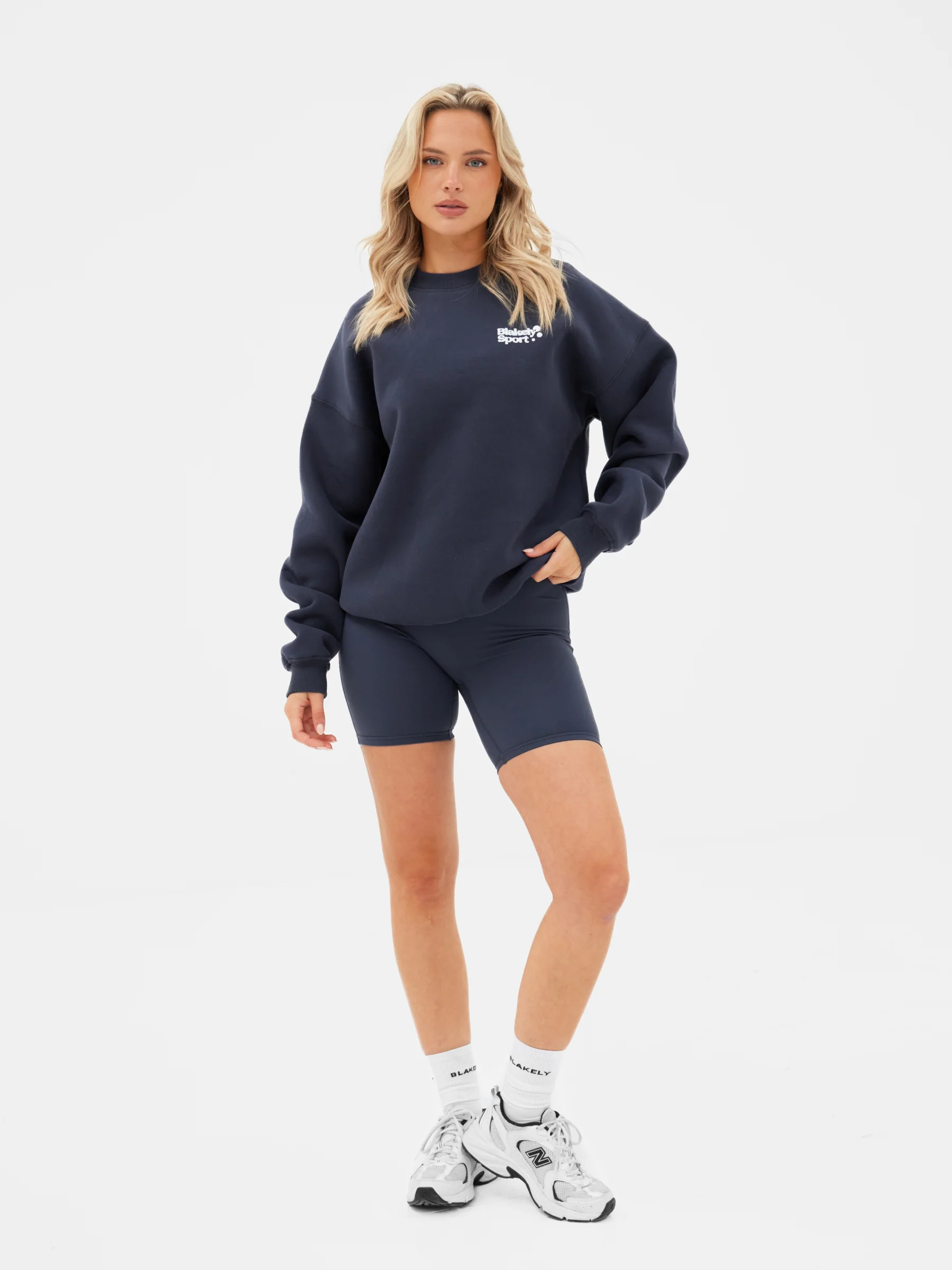 Motion Oversized Jumper - True Navy - Image 4
