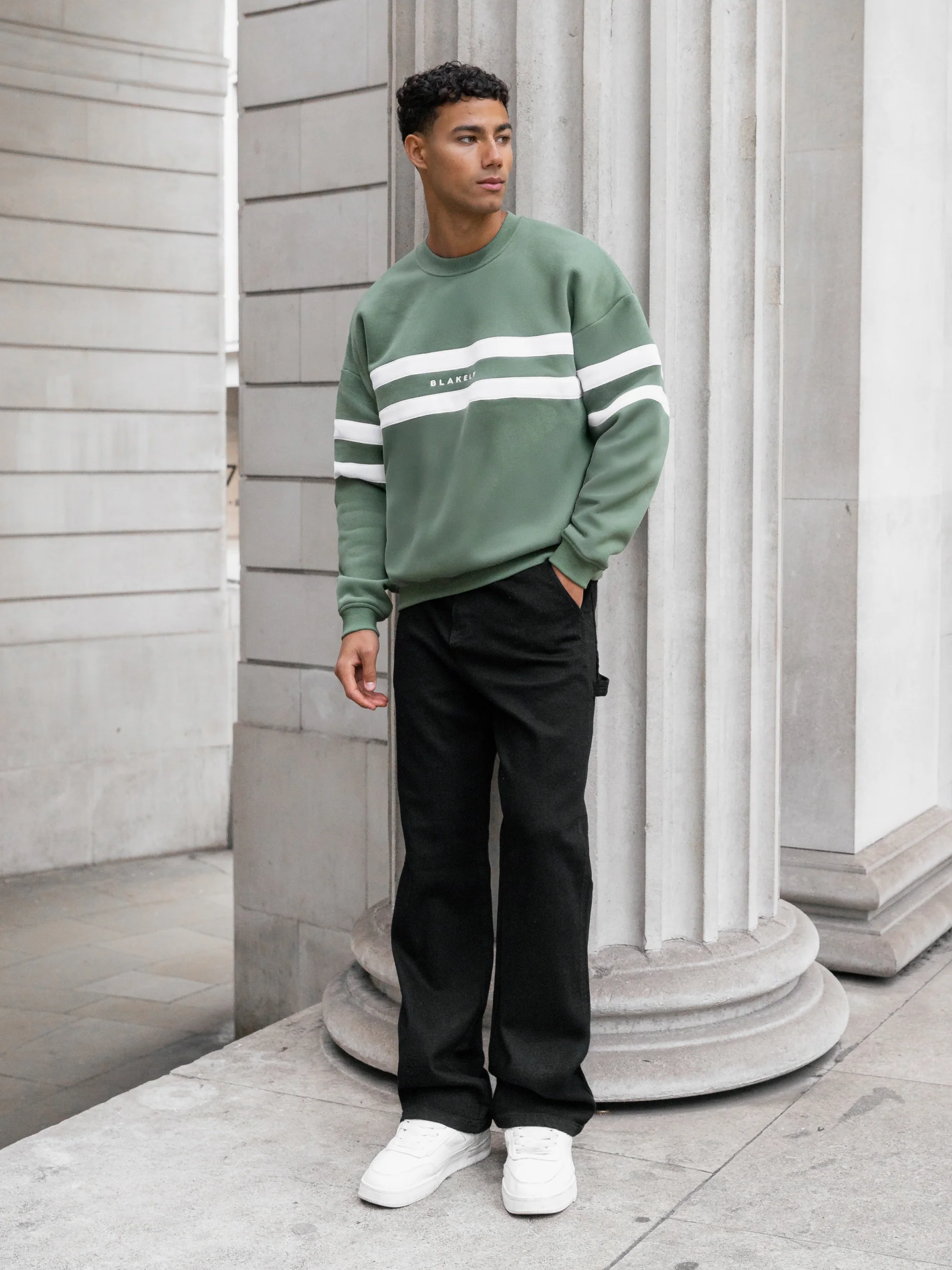 Noah Relaxed Jumper - Green - Image 6