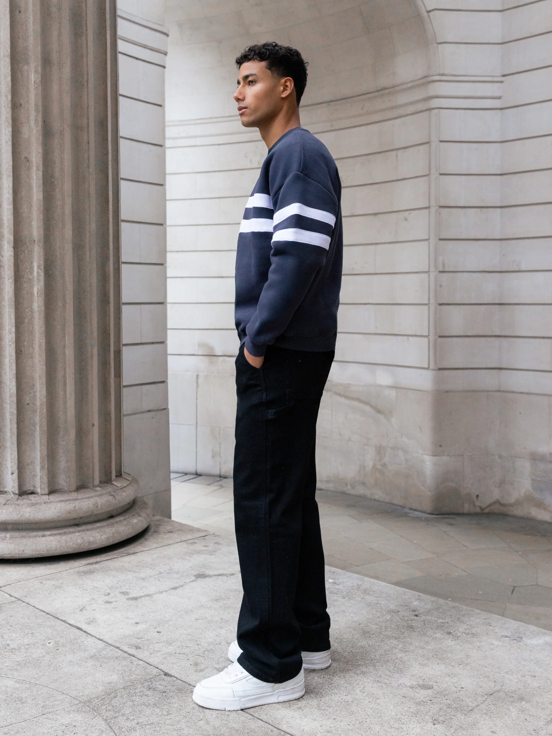 Noah Relaxed Jumper - True Navy - Image 5