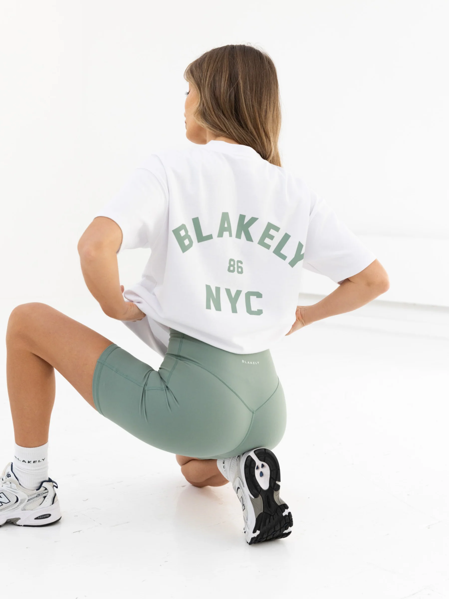 NYC Oversized T-Shirt - White & Sage Green - Image 3