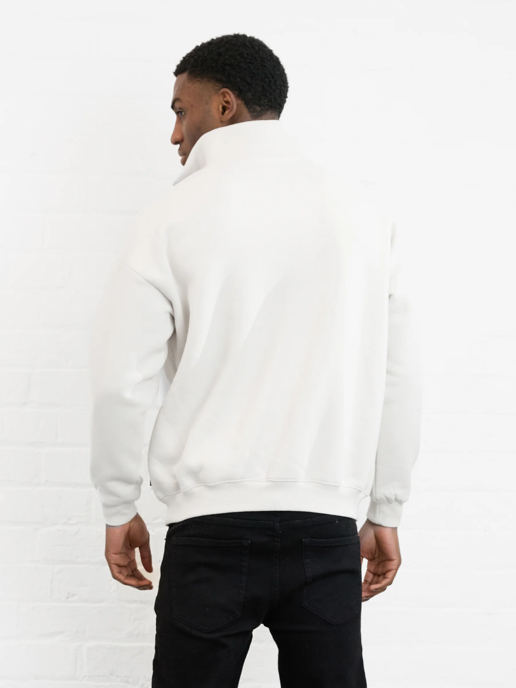 Outline Varsity 1/4 Zip Up Jumper - Chalk - Image 2