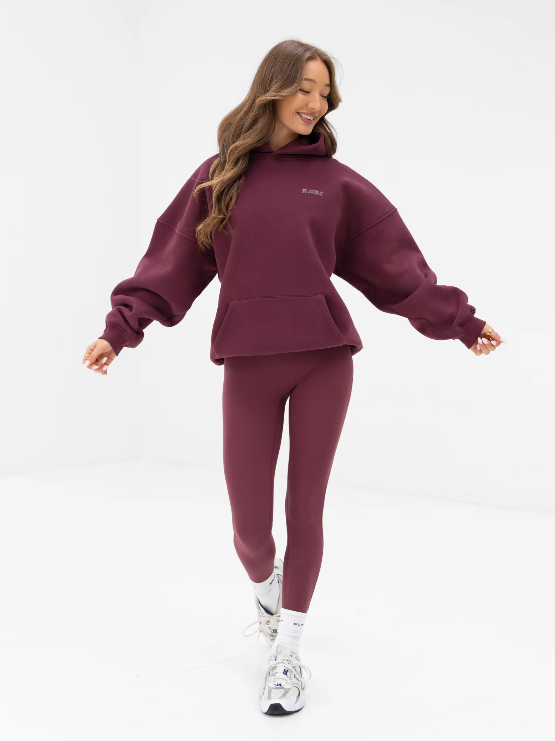 Outline Heritage Oversized Hoodie - Old Burgundy - Image 3