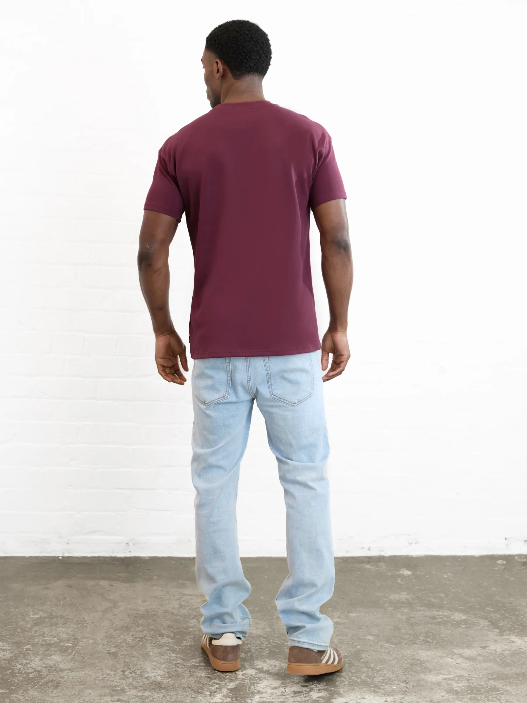 Outline Varsity Relaxed T-Shirt - Old Burgundy - Image 2