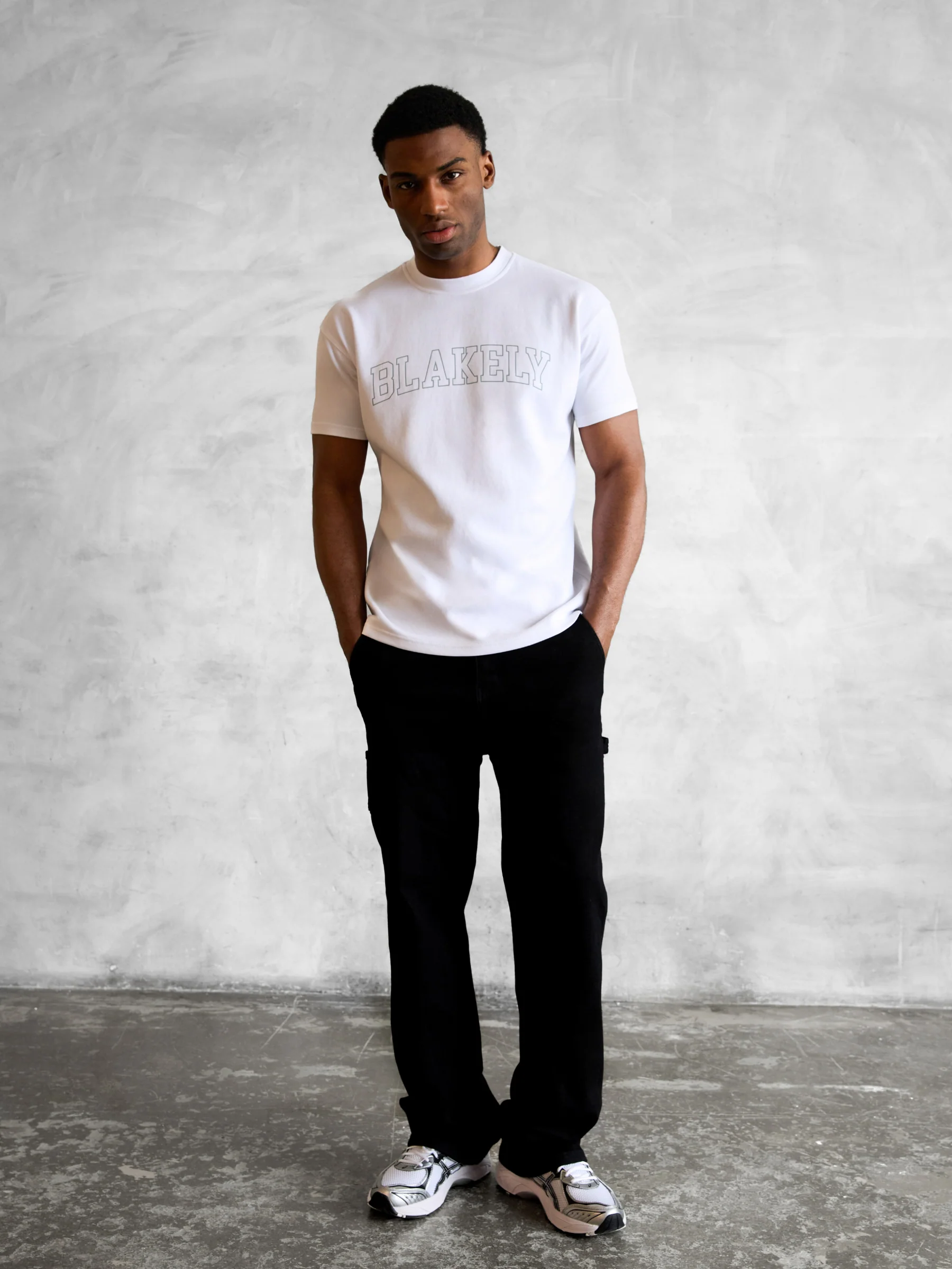 Outline Varsity Relaxed T-Shirt - White & Mineral Blue - Image 3