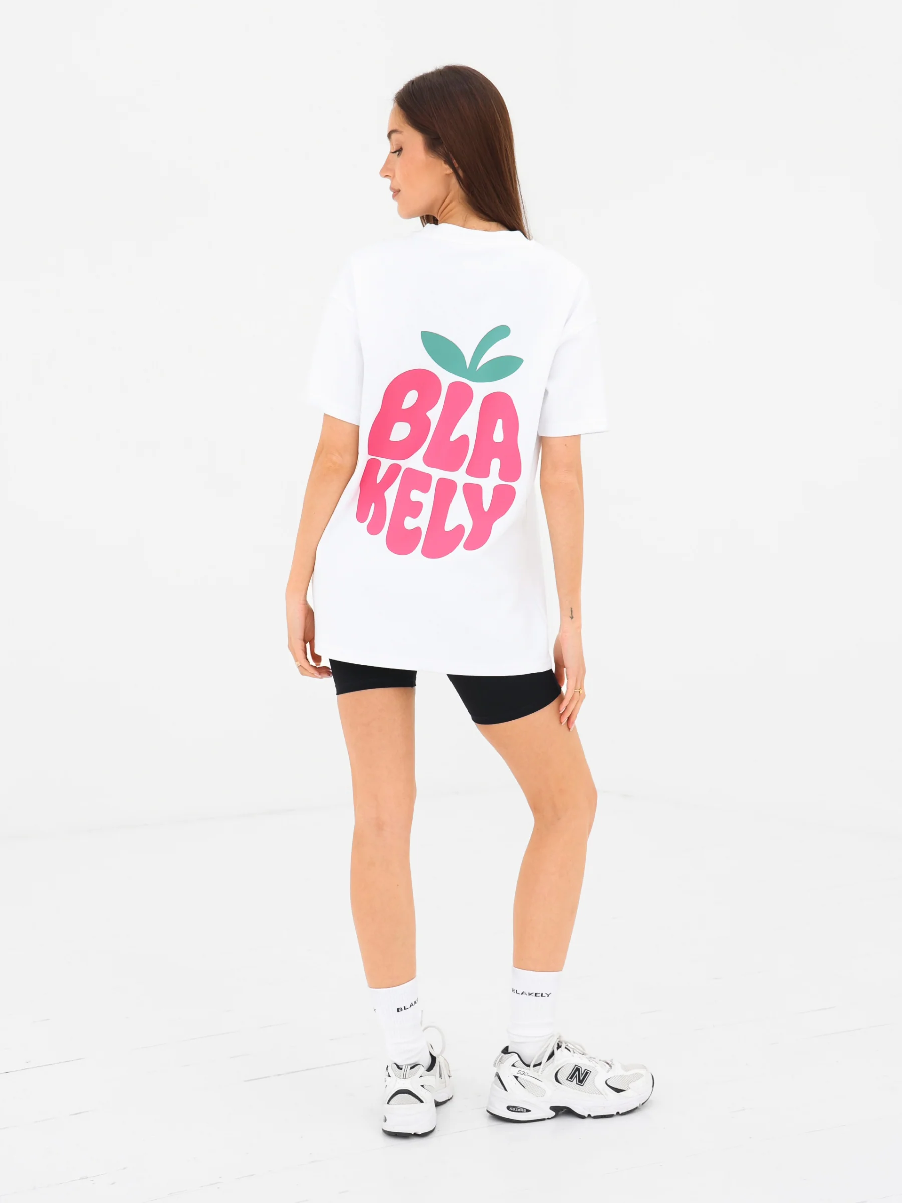 Raspberry Bubble Print Oversized T-Shirt - White - Image 4