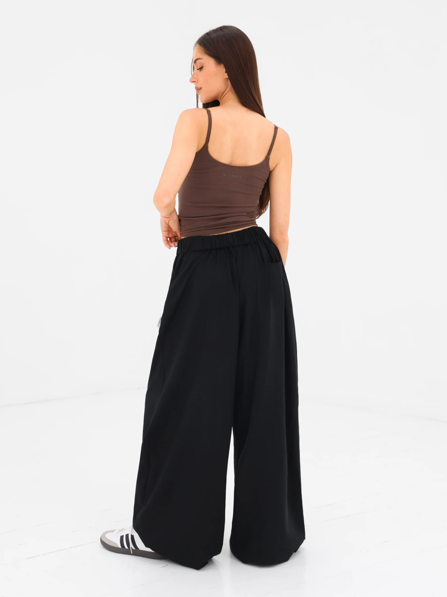 Solea Built-in-Bra Cami Top - Brown - Image 5