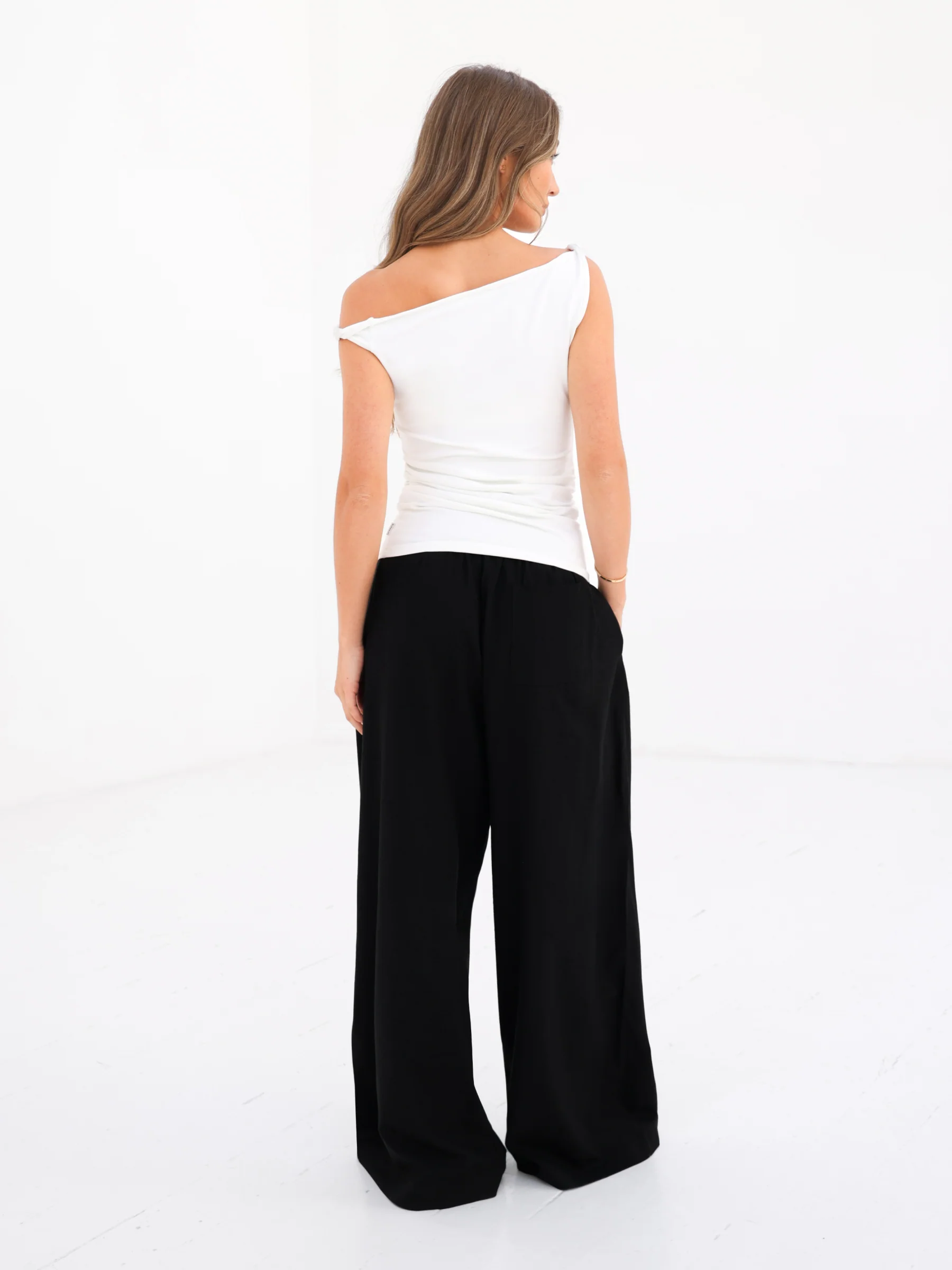 Solea Twist Top - White - Image 6