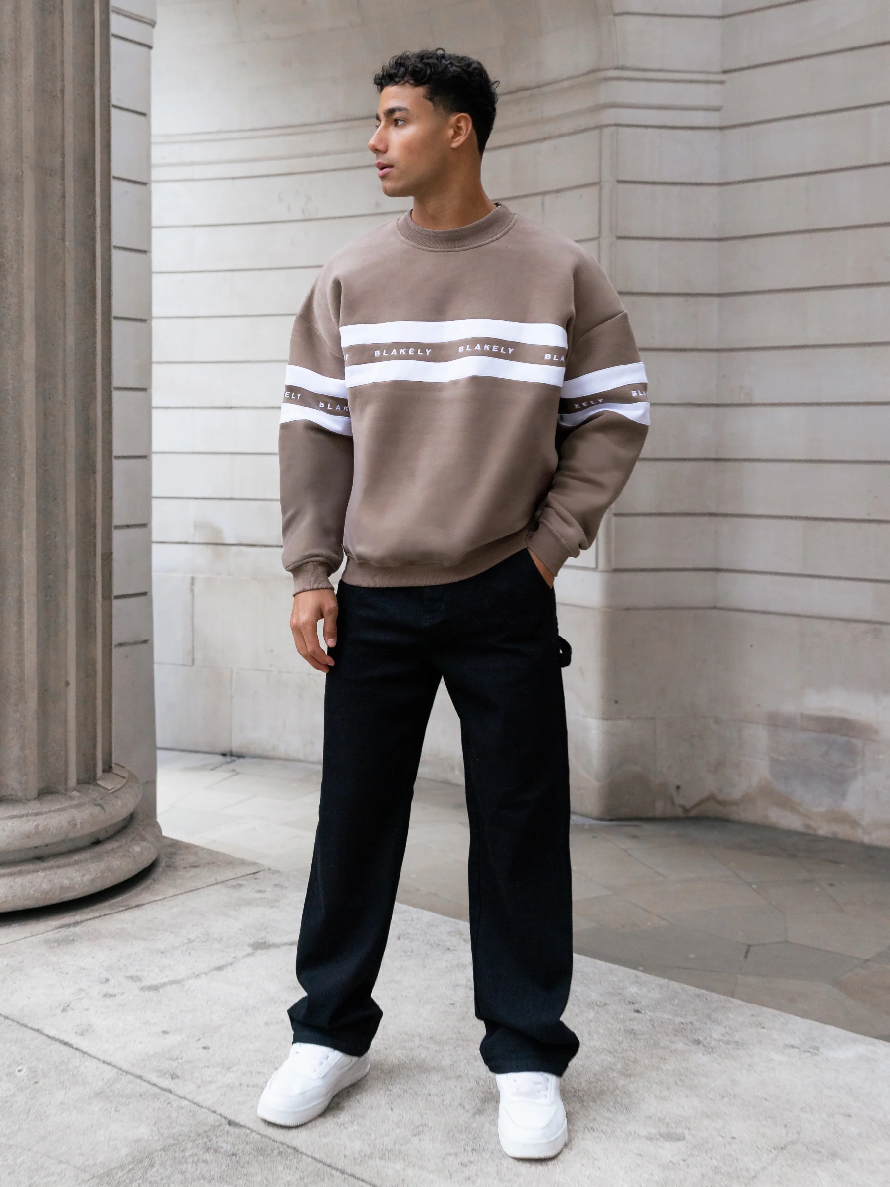 Theo Relaxed Jumper - Light Brown - Image 3