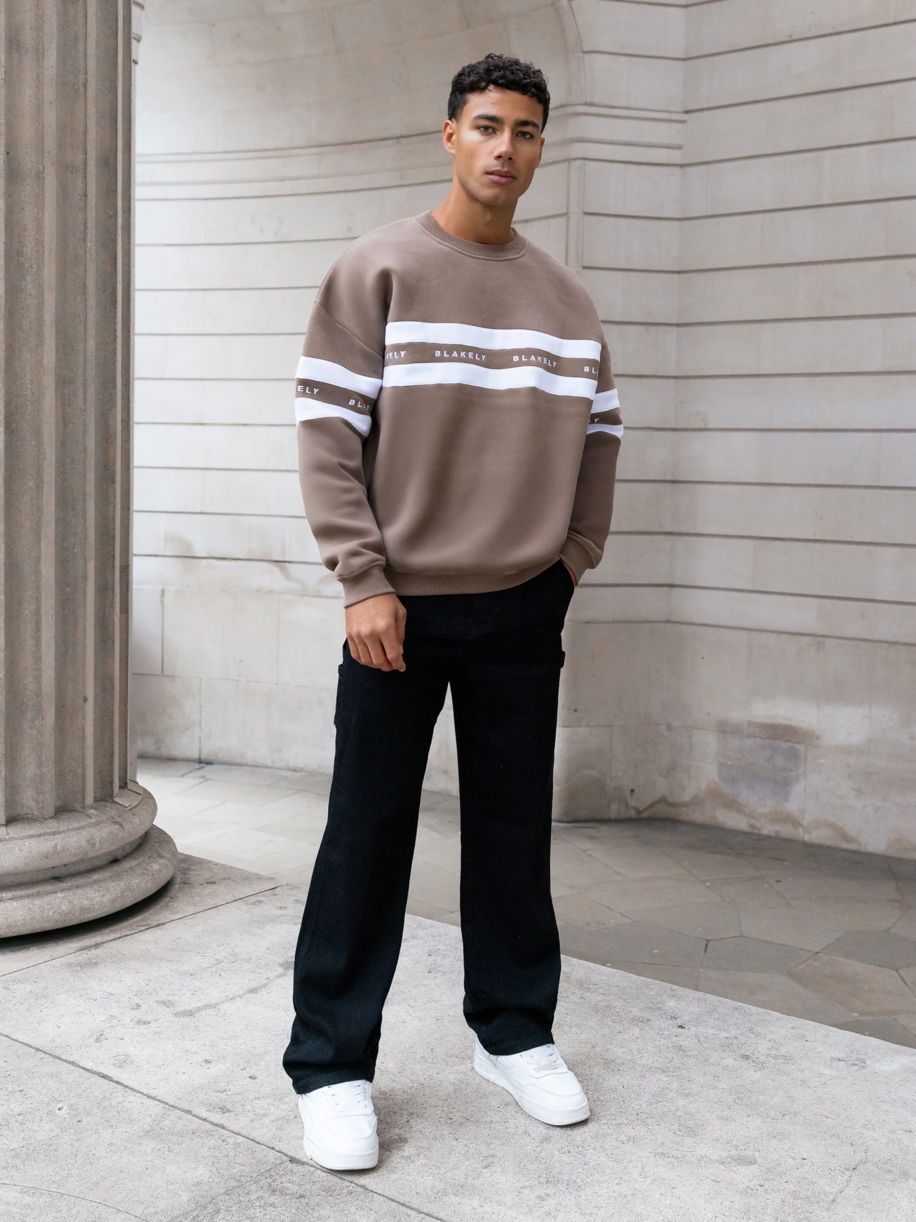 Theo Relaxed Jumper - Light Brown - Image 4