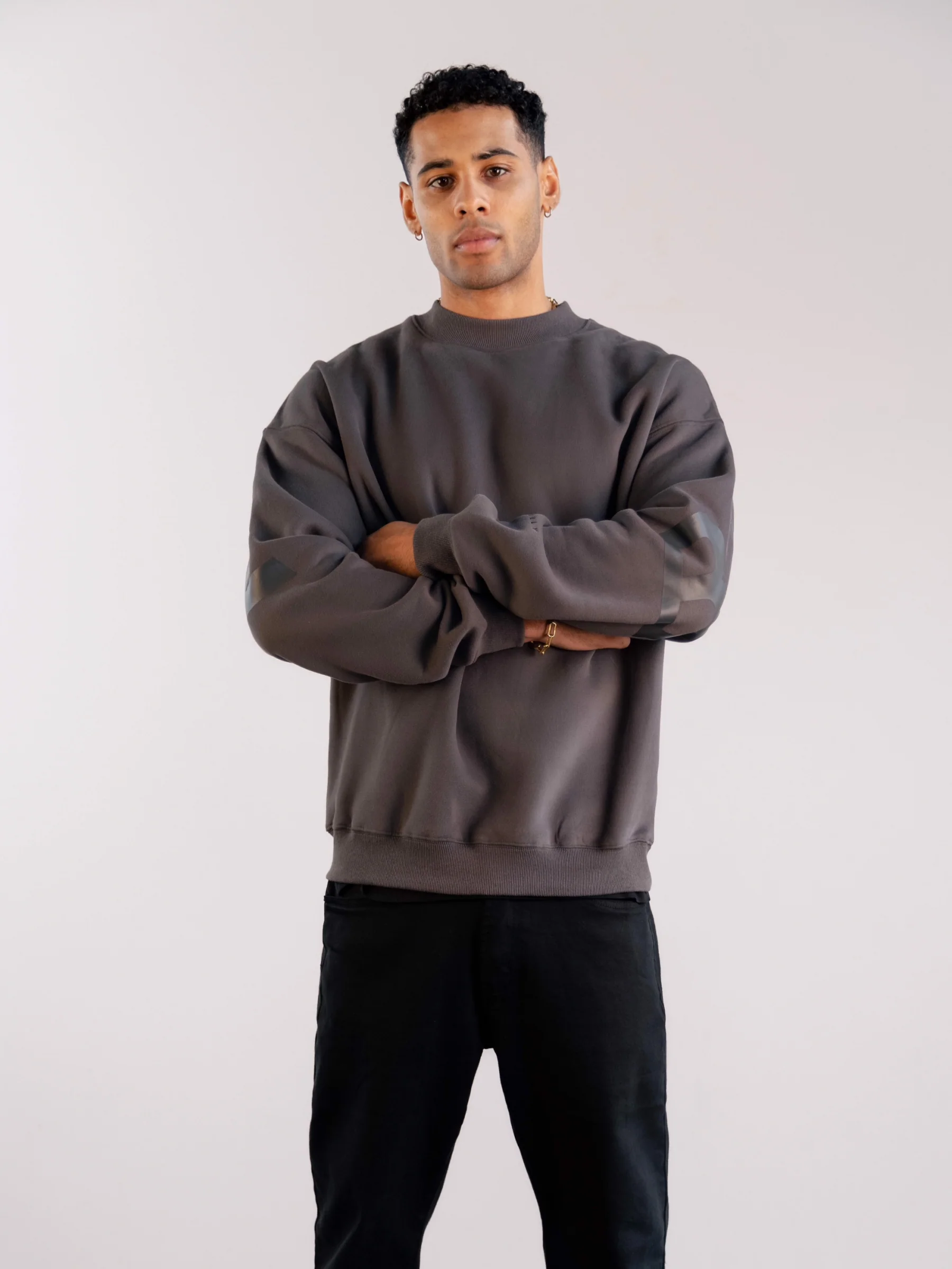 Tonal Idris Oversized Jumper - Charcoal - Image 6