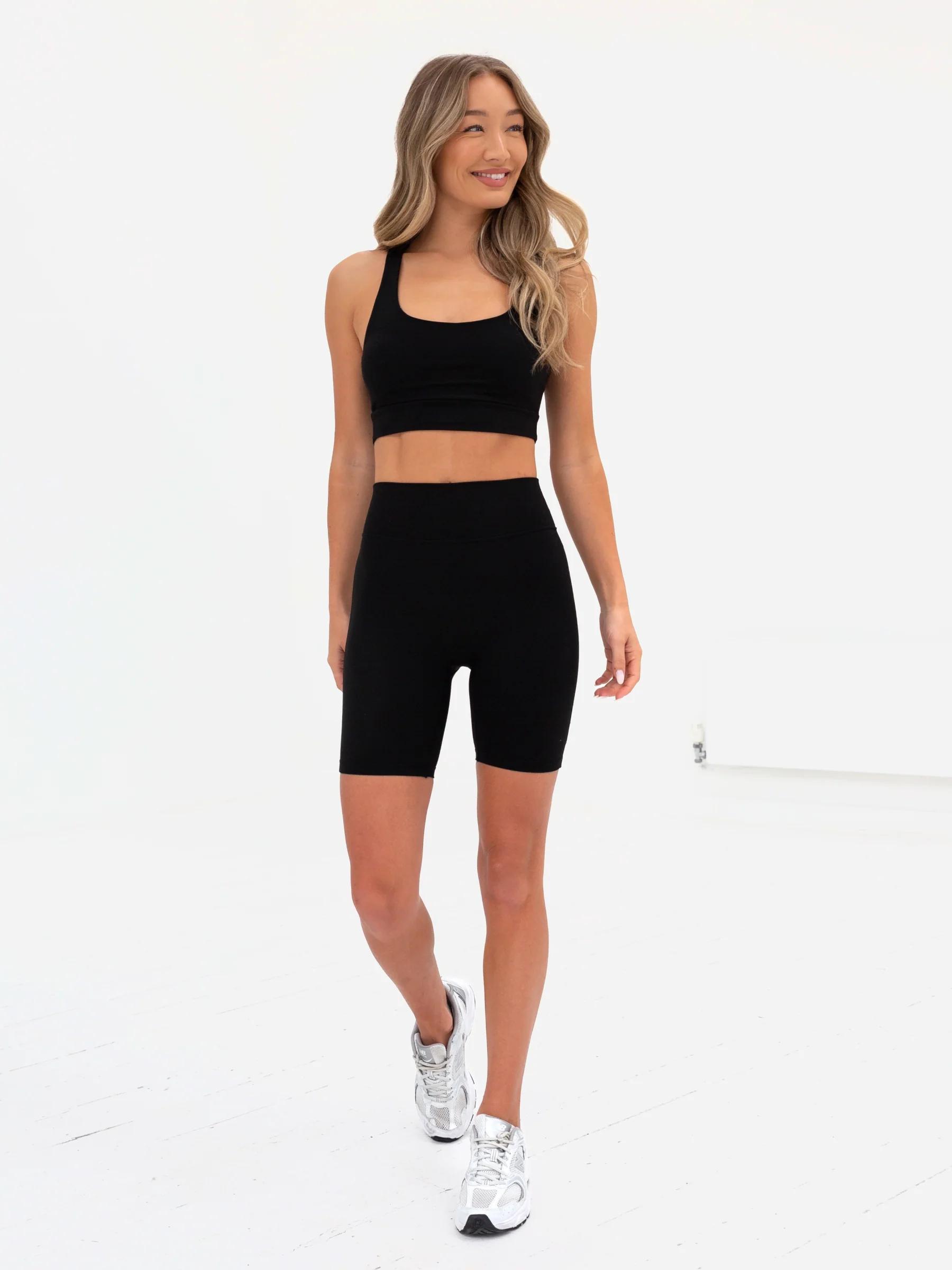 Ultimate Active Bra - Black - Image 8