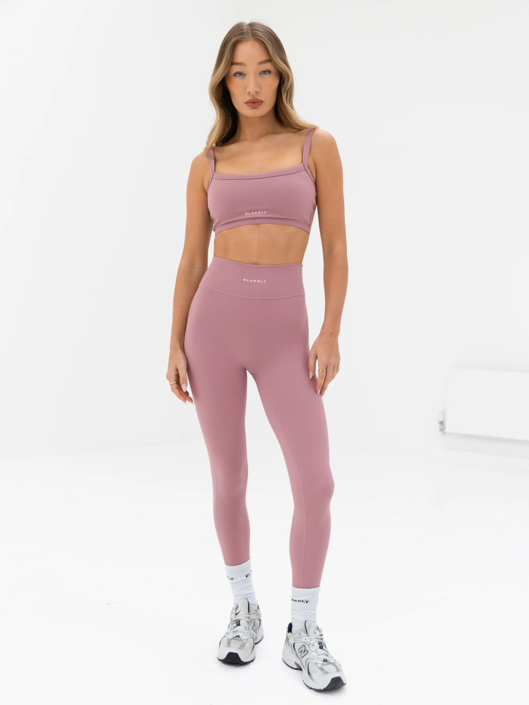 Ultimate Sports Bra - Dusty Pink - Image 5