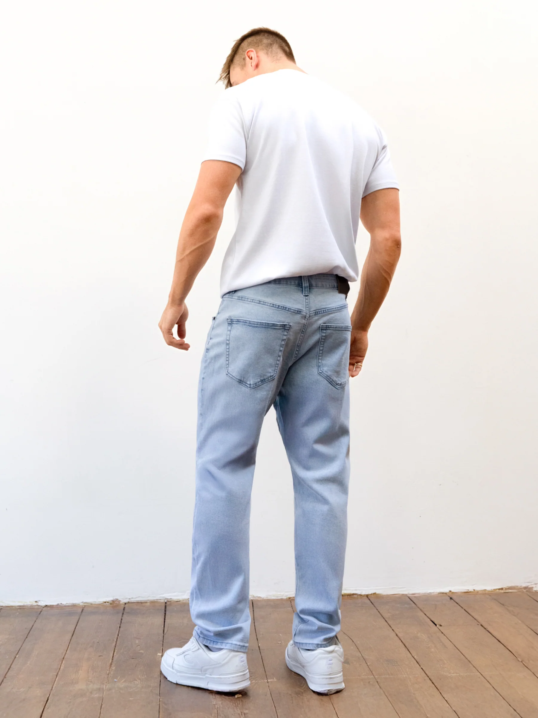 Vol.15 Loose Fitting Jeans - Blue - Image 4