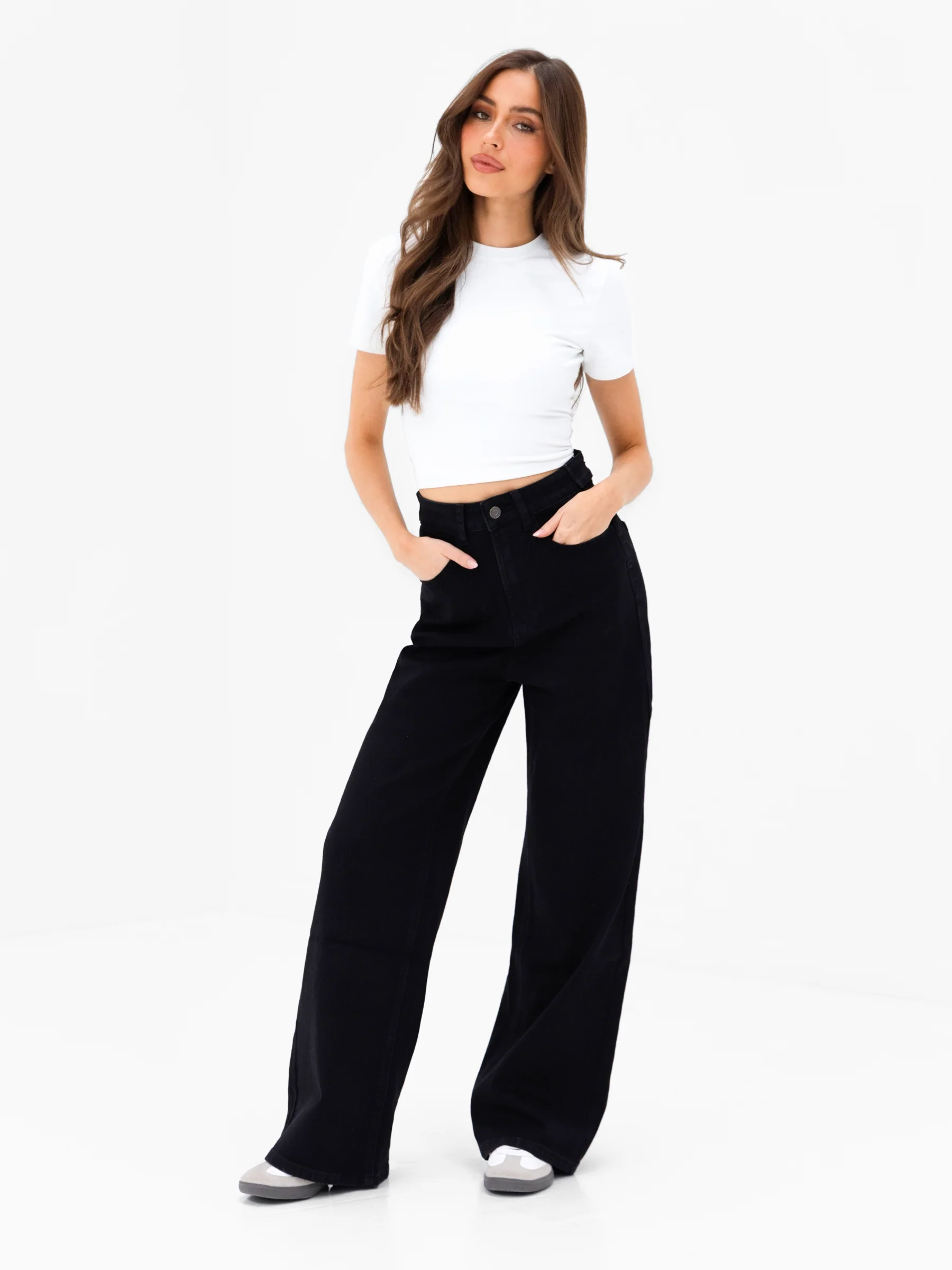 Blakely Wide Cut Jeans - Black - Image 3
