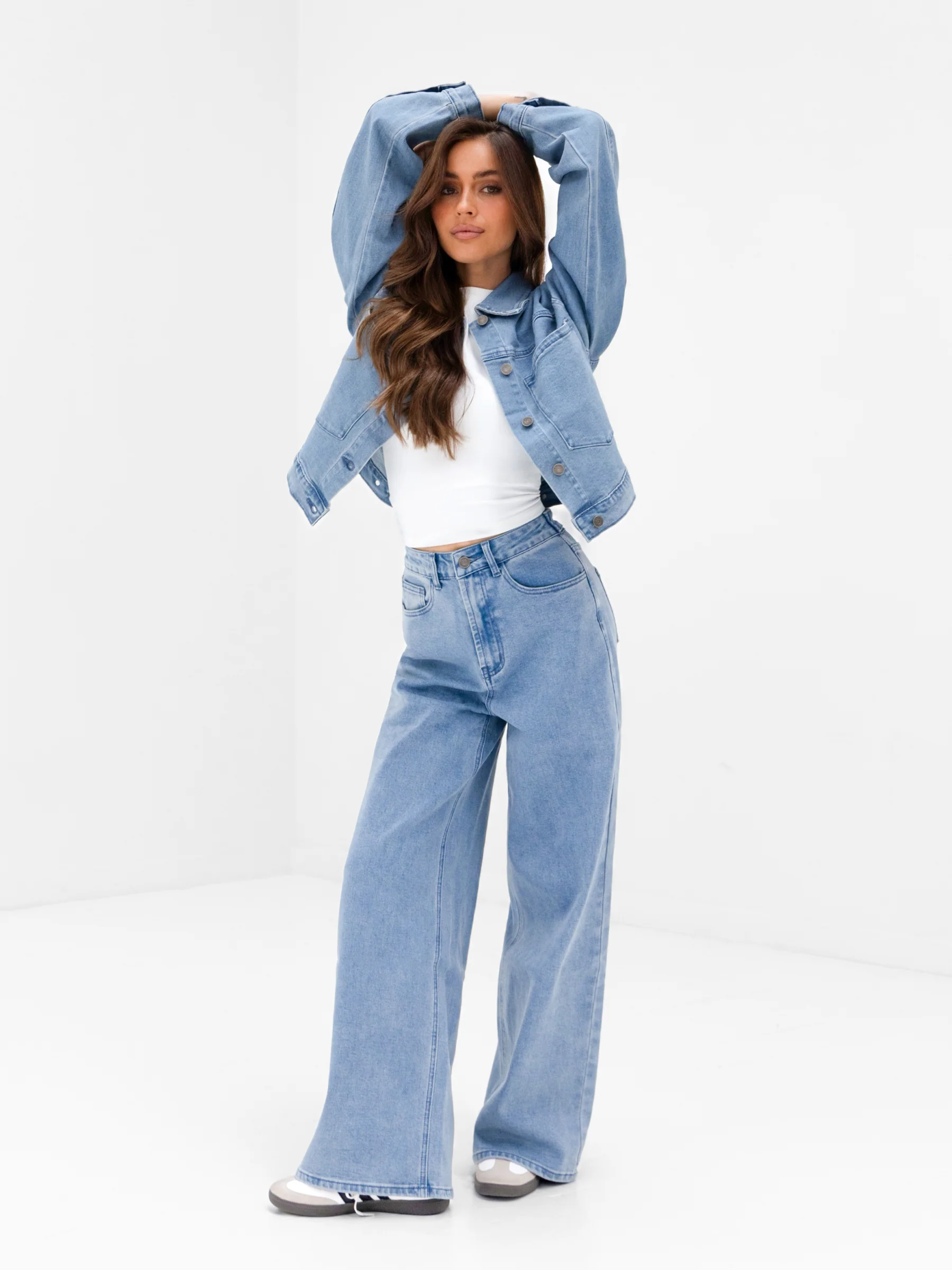 Blakely Wide Cut Jeans - Light Blue - Image 3