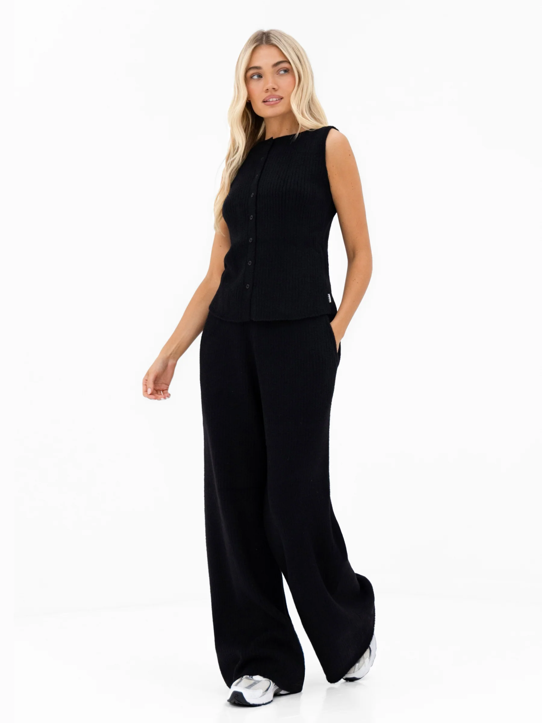 Zoey Ribbed Button Up Top - Black - Image 3